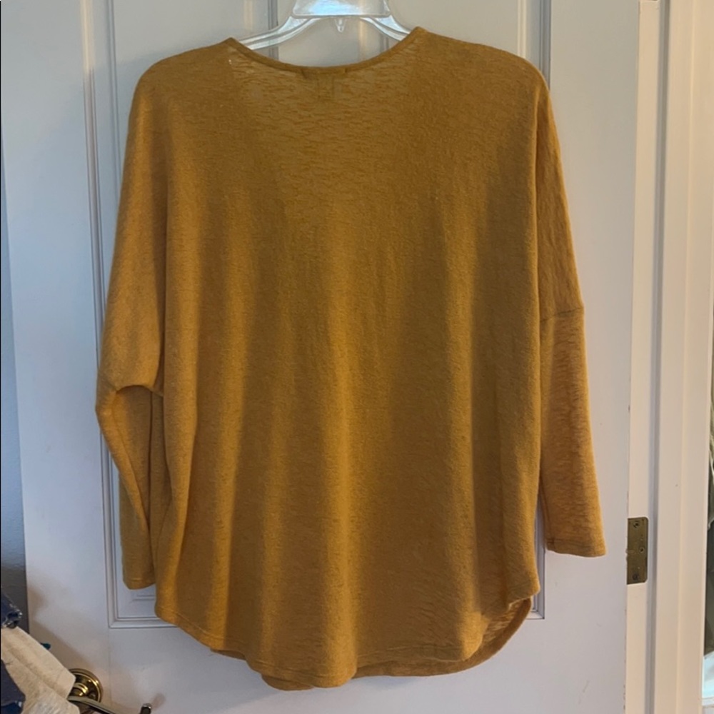 Sweater - Picture 3 of 5